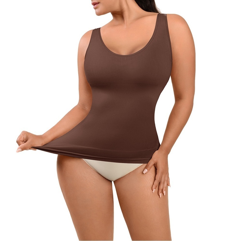 NNEKA ROSE SCULPT TANK TOP